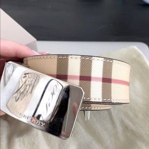 **SOLD**Burberry London Belt